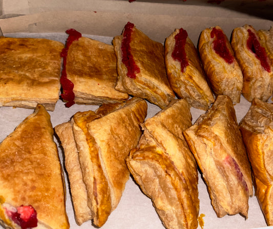 F) Pastelitos/Mixed Pastries x15